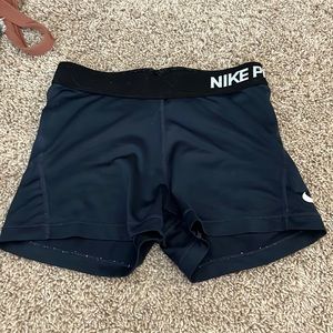Navy blue Nike pro